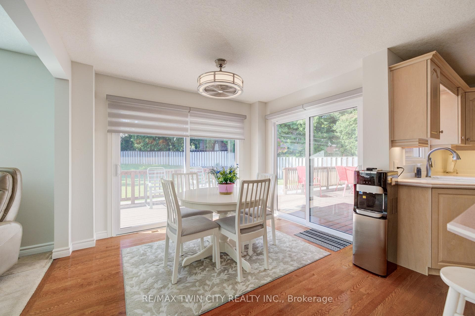 54 Stonegate Drive photo 17