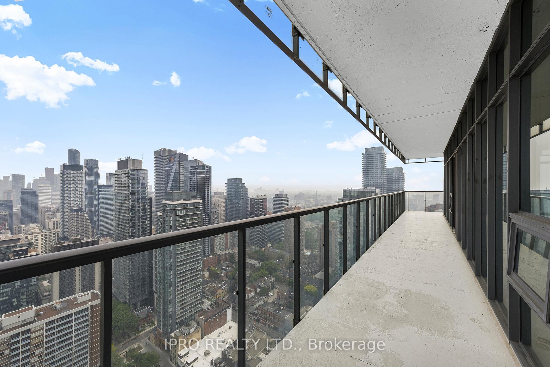 33 Charles Street Unit 3903 photo 18