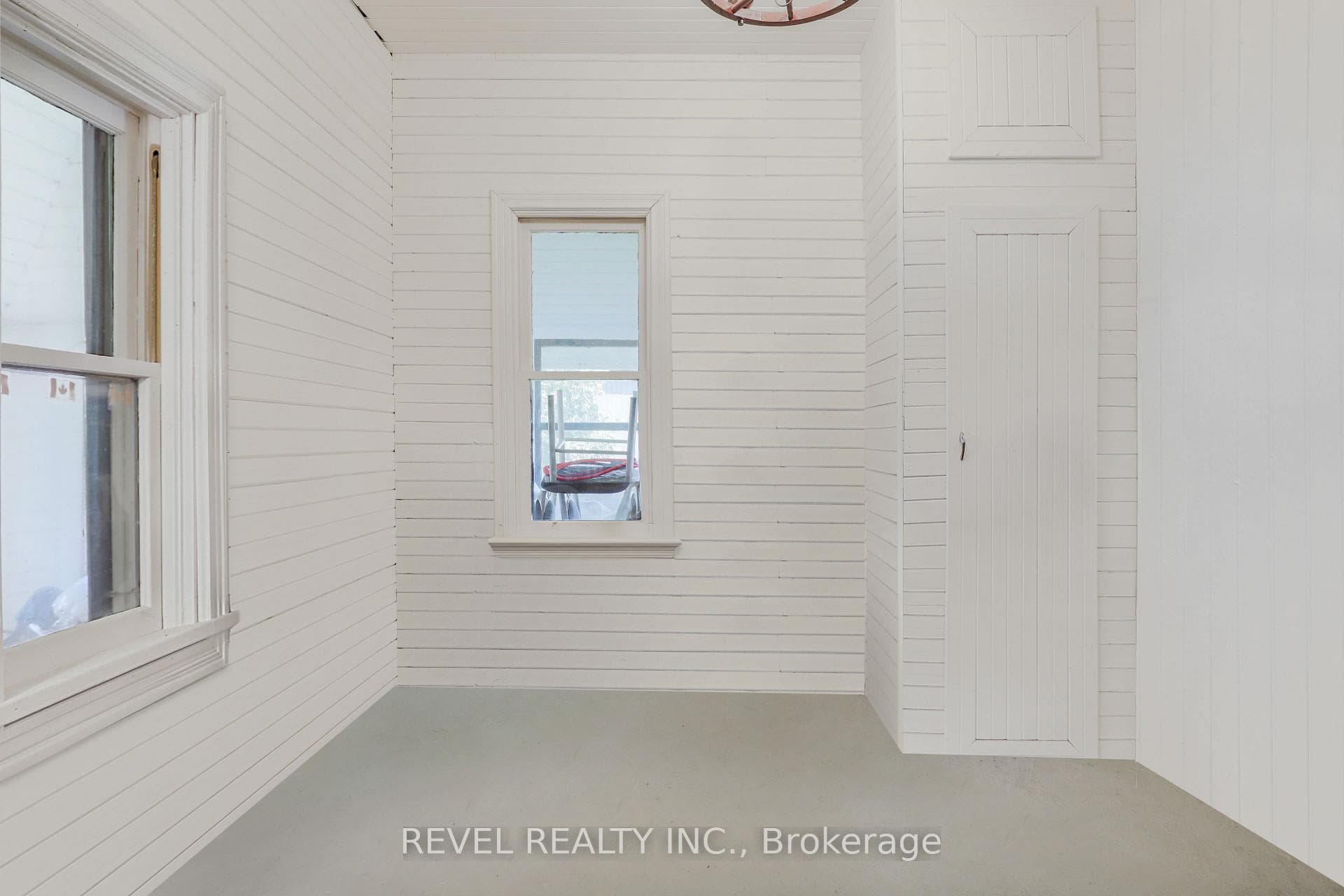 8 Johnstone Lane photo 40