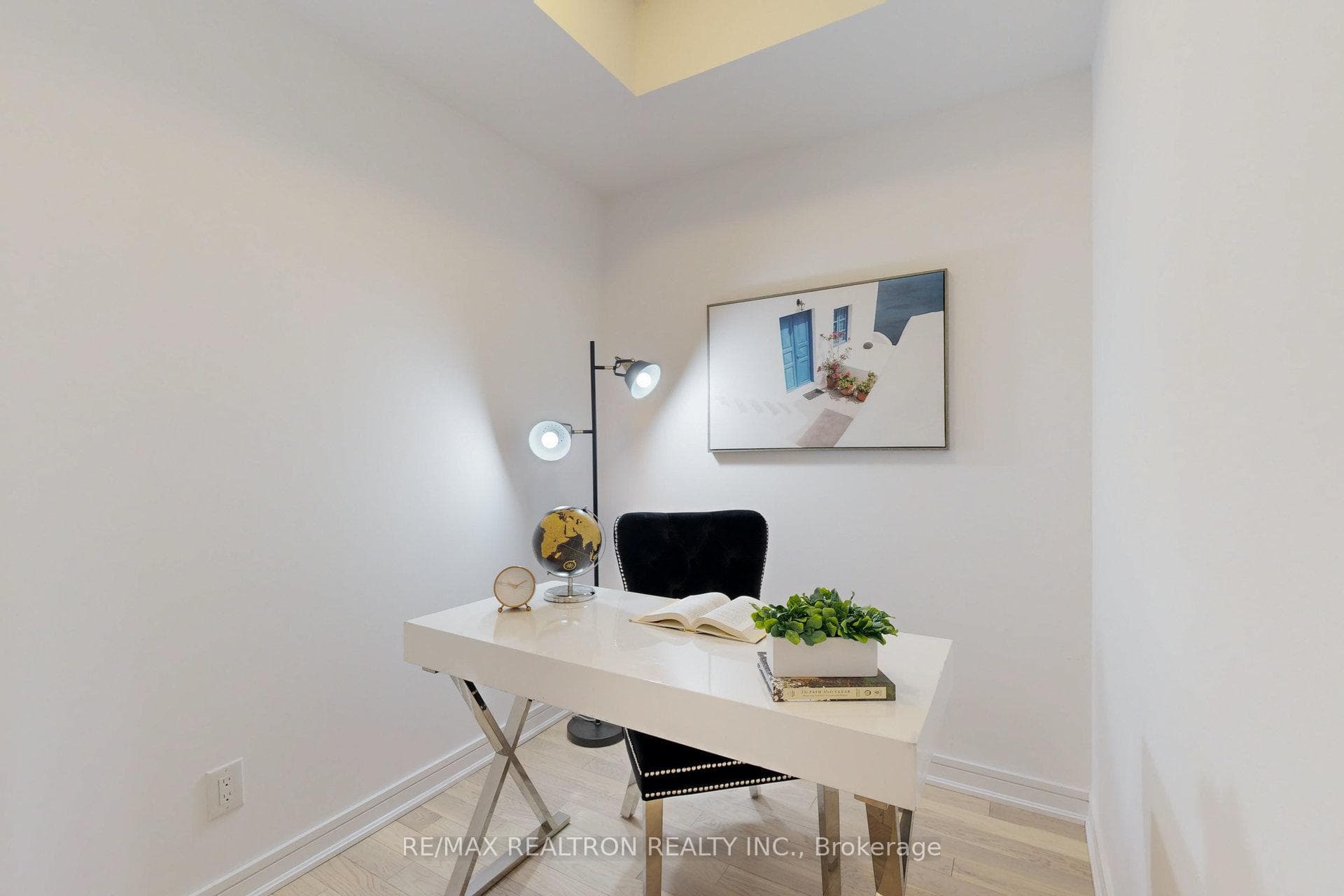 9191 Yonge Street Unit 319sw photo 22