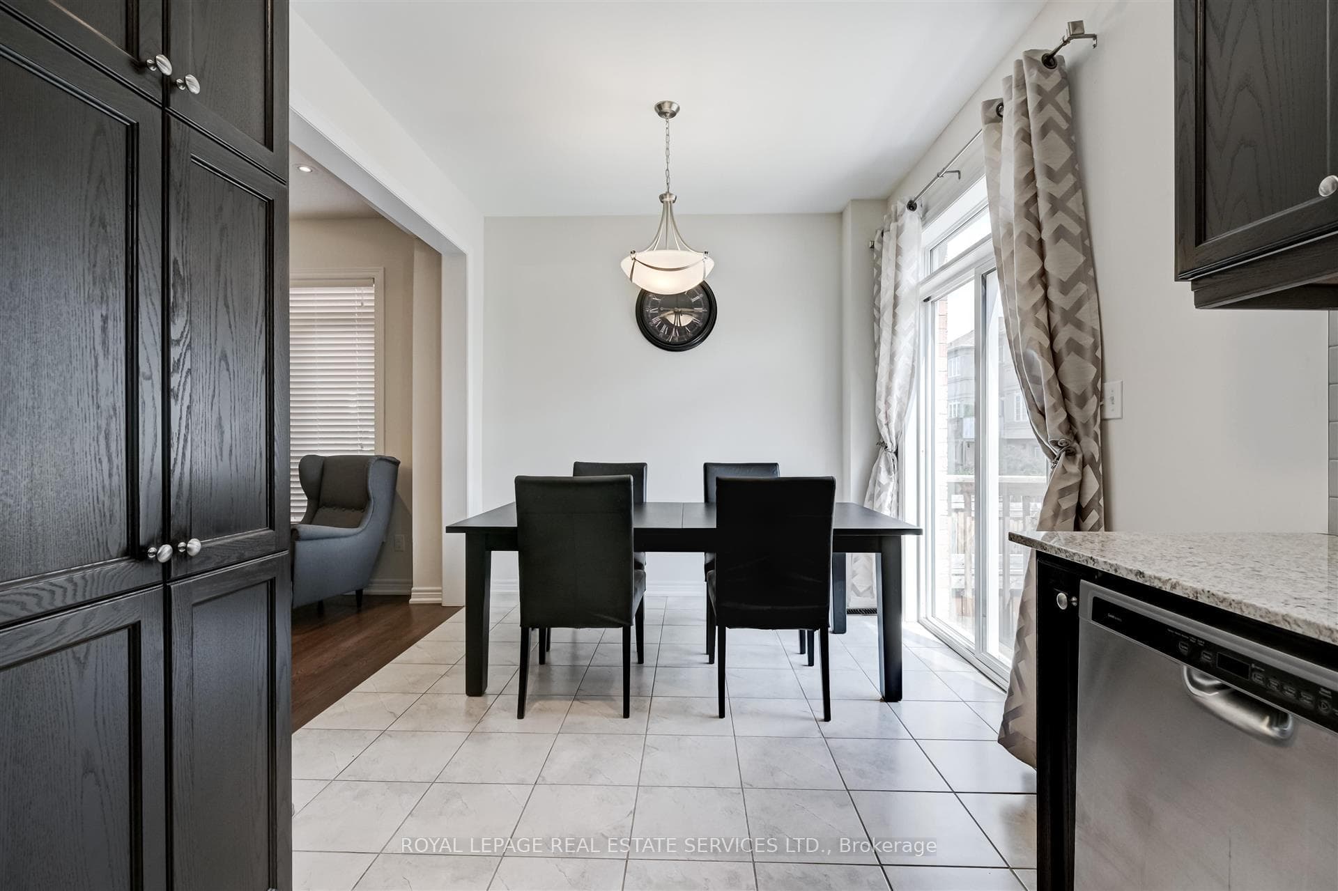 27 Erinview Terrace photo 8