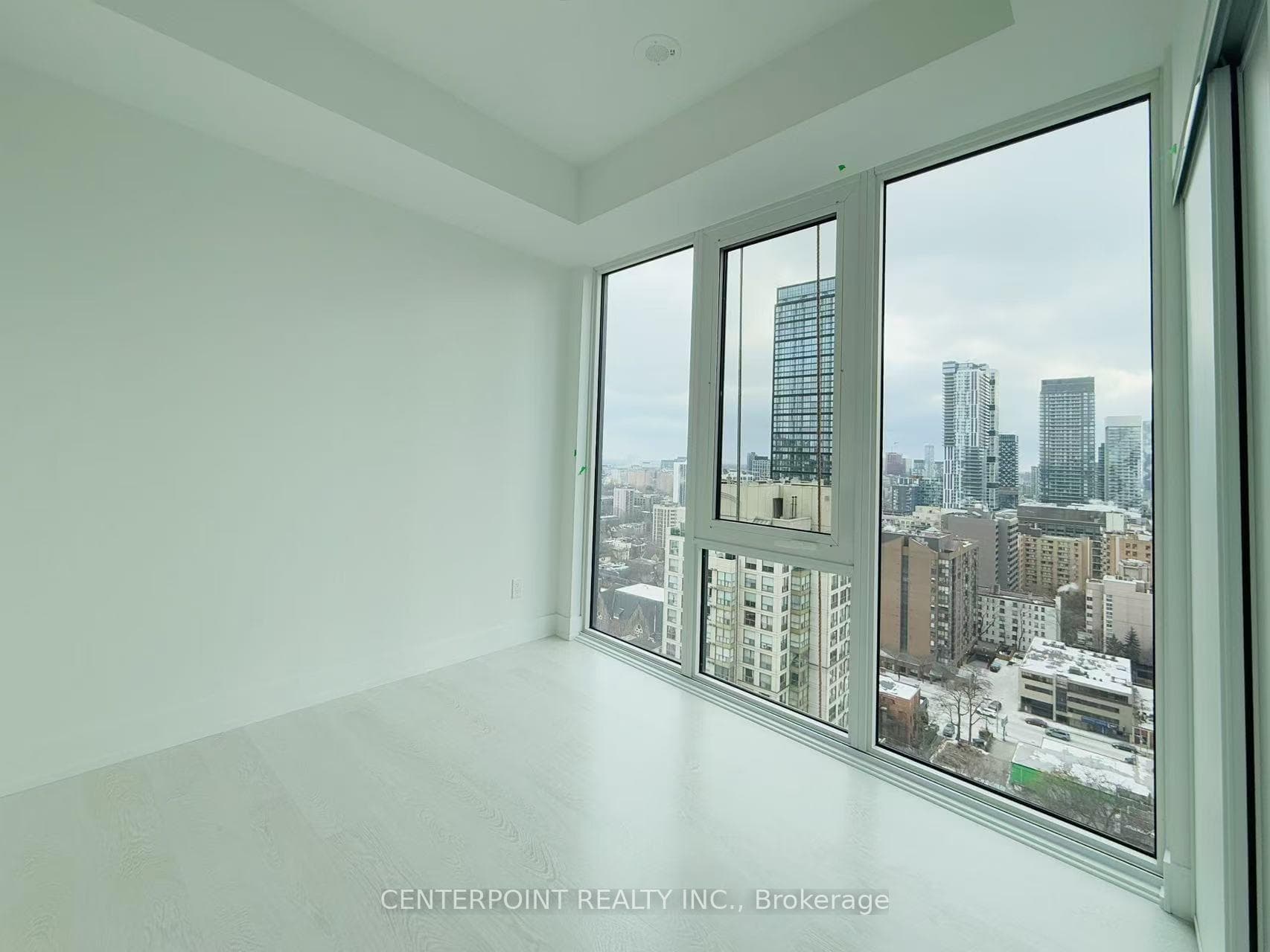 308 Jarvis Street Unit 2003 photo 8