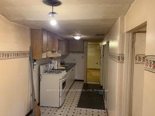 9 Kenworthy Avenue photo 9
