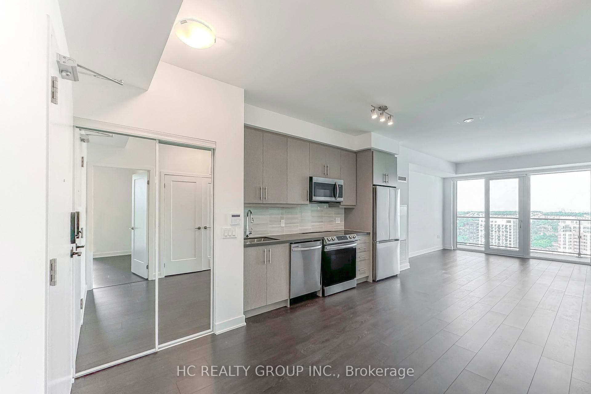 Living & Dining Room