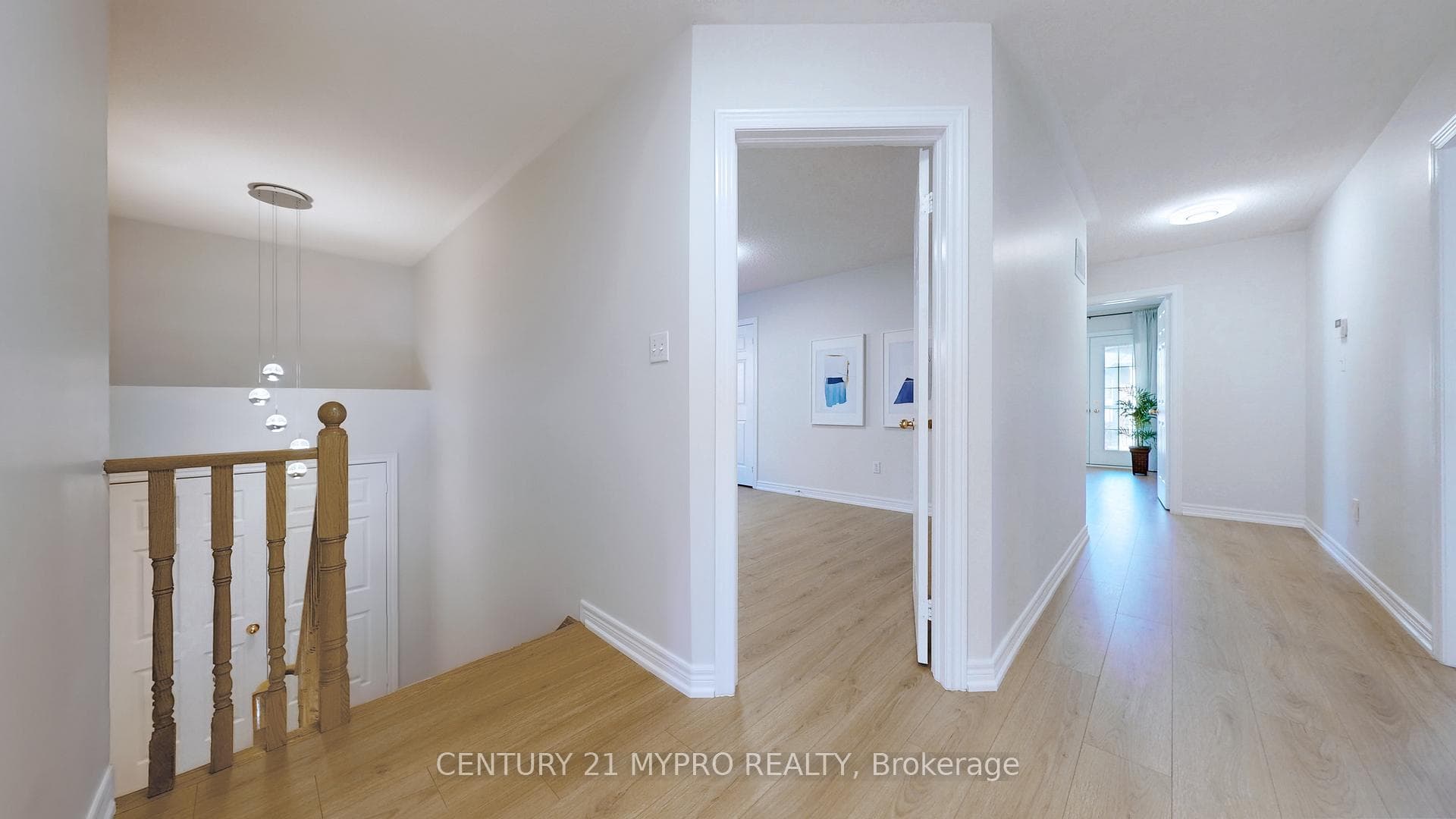 34 Ayhart Street photo 15