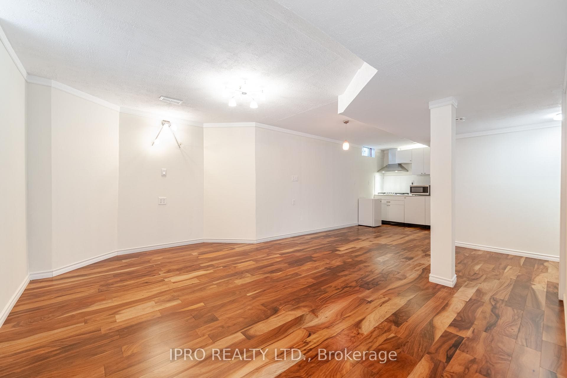 409 Scott Boulevard photo 30