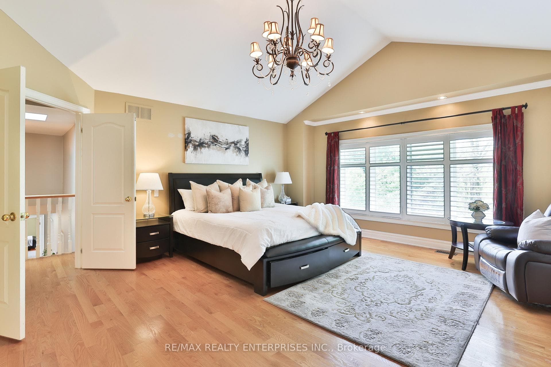 1832 Chesbro Court photo 22