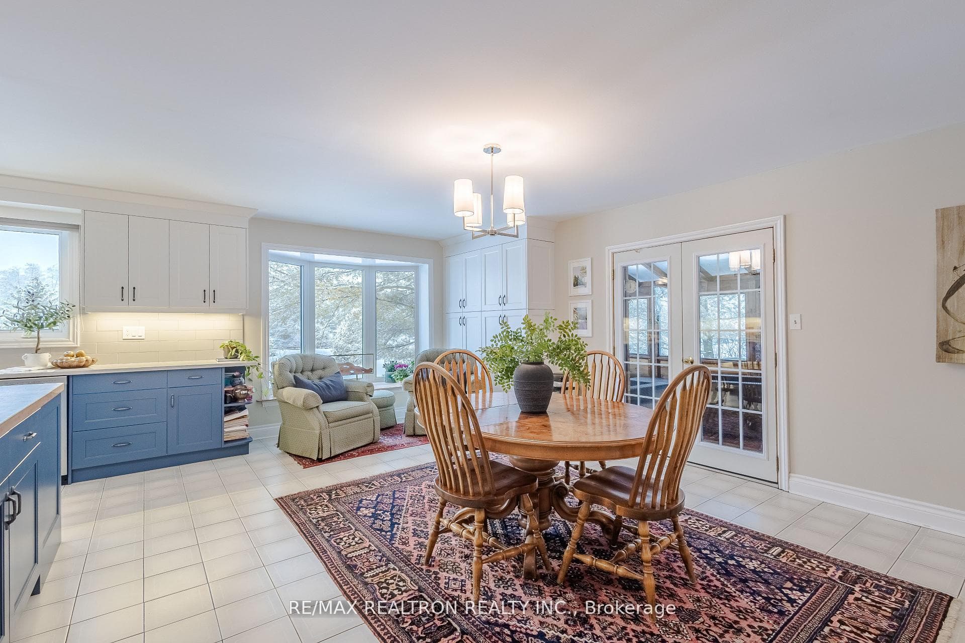 240 Webb Road photo 6