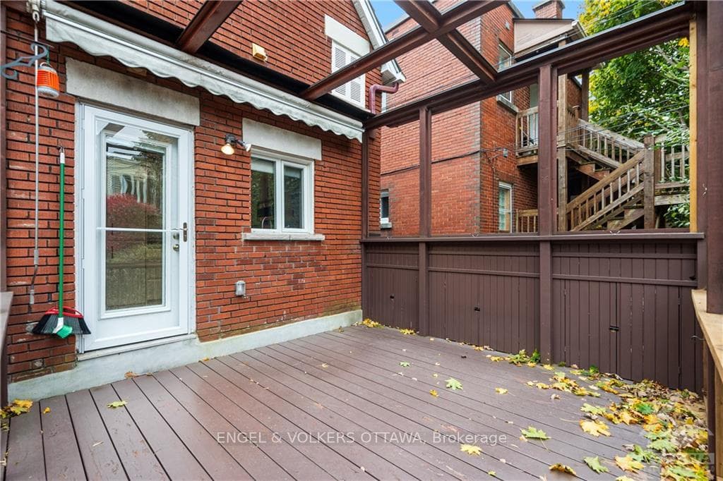 5 ELLA Street photo 24