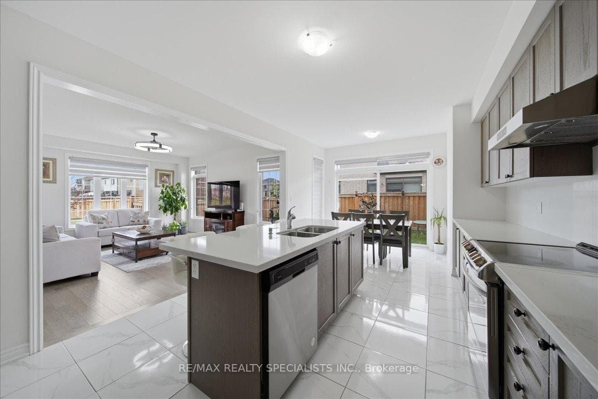 120 Durham Avenue photo 21