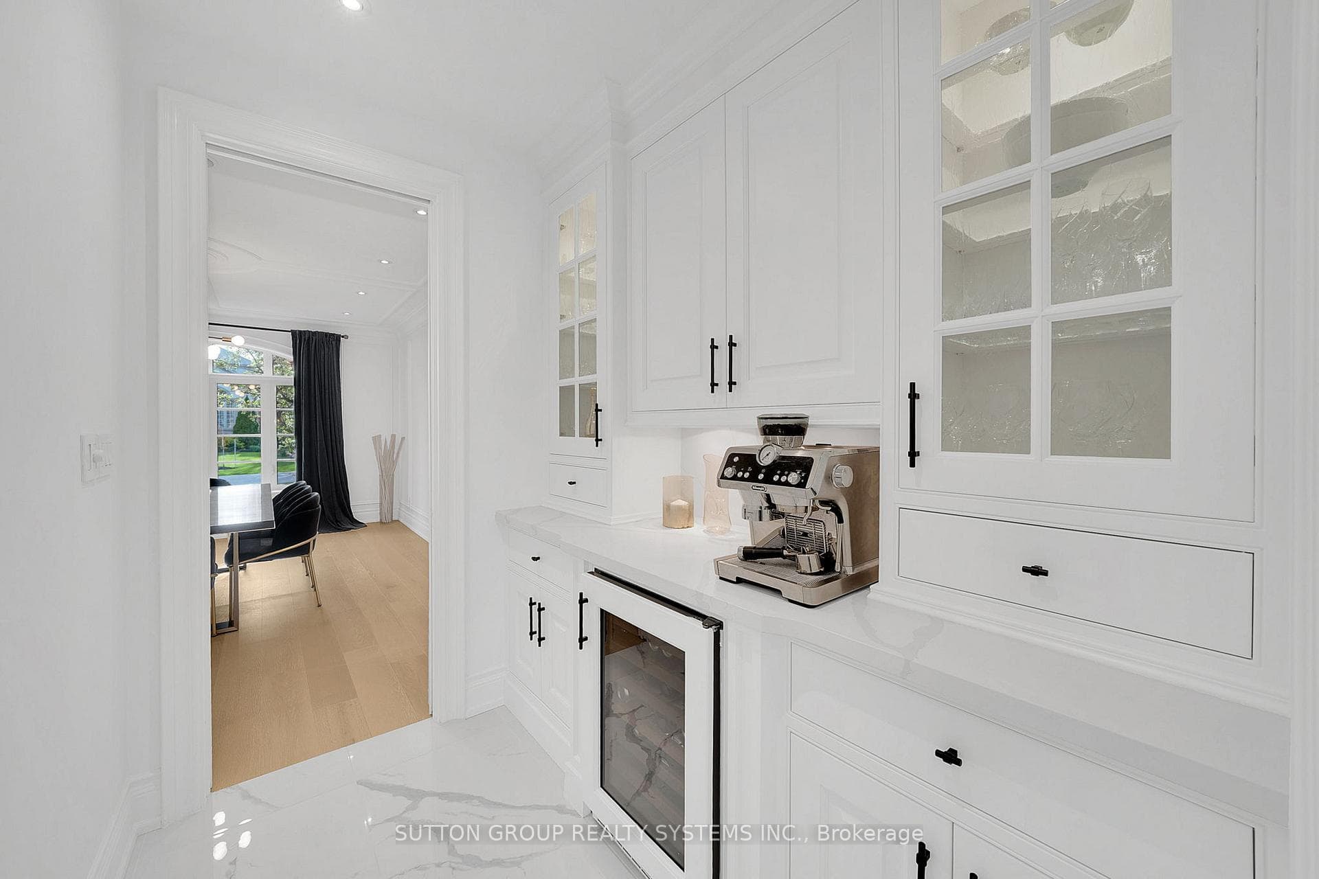 Servery W/Wine Fridge