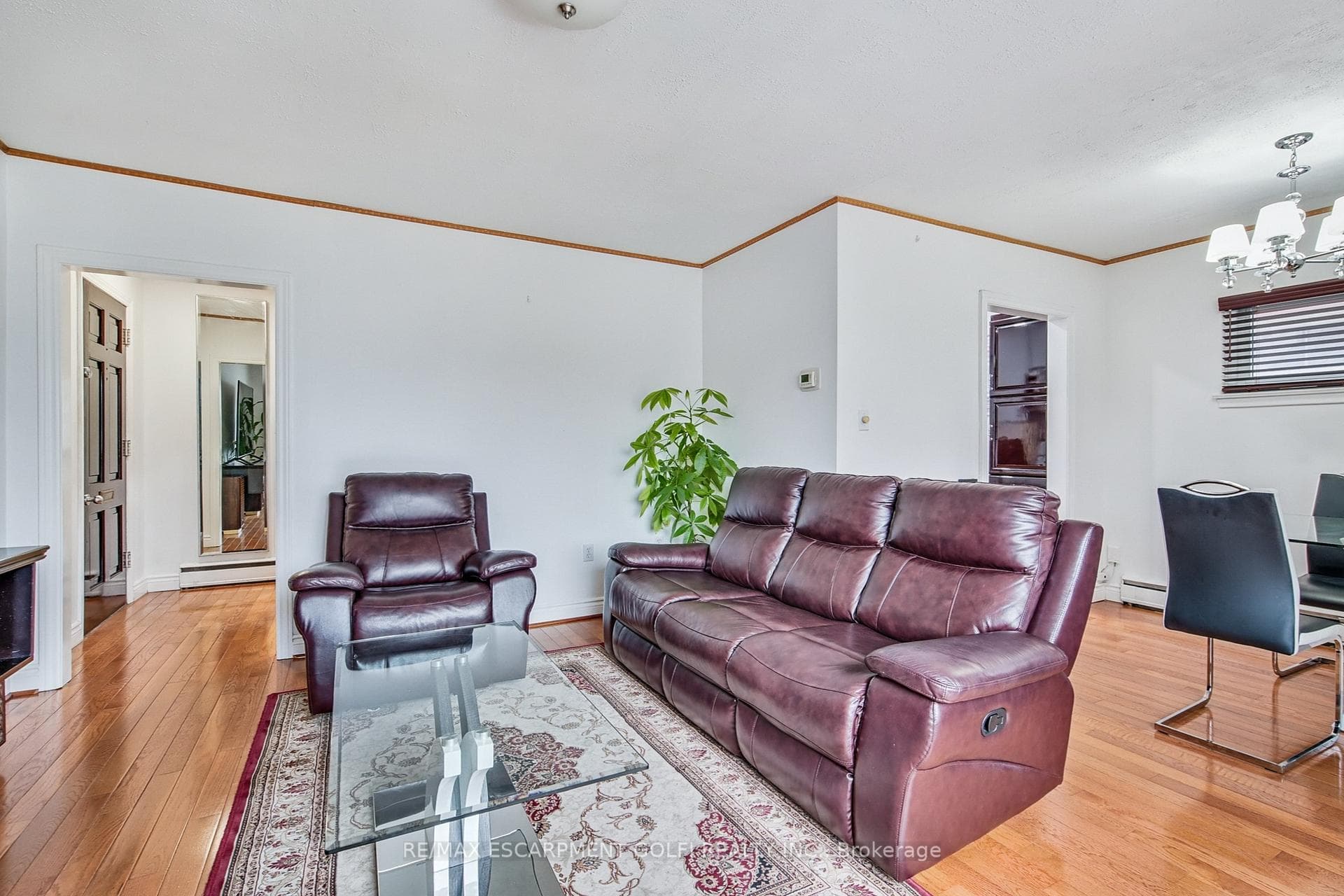 172 Elmhurst Drive photo 8