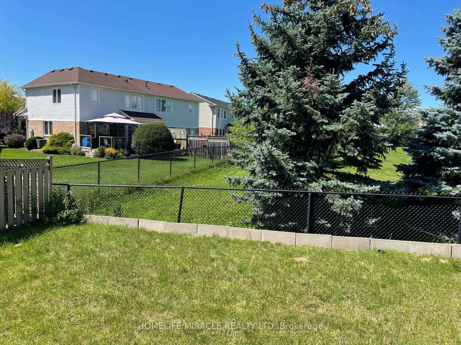142 Coulthard Boulevard photo 11