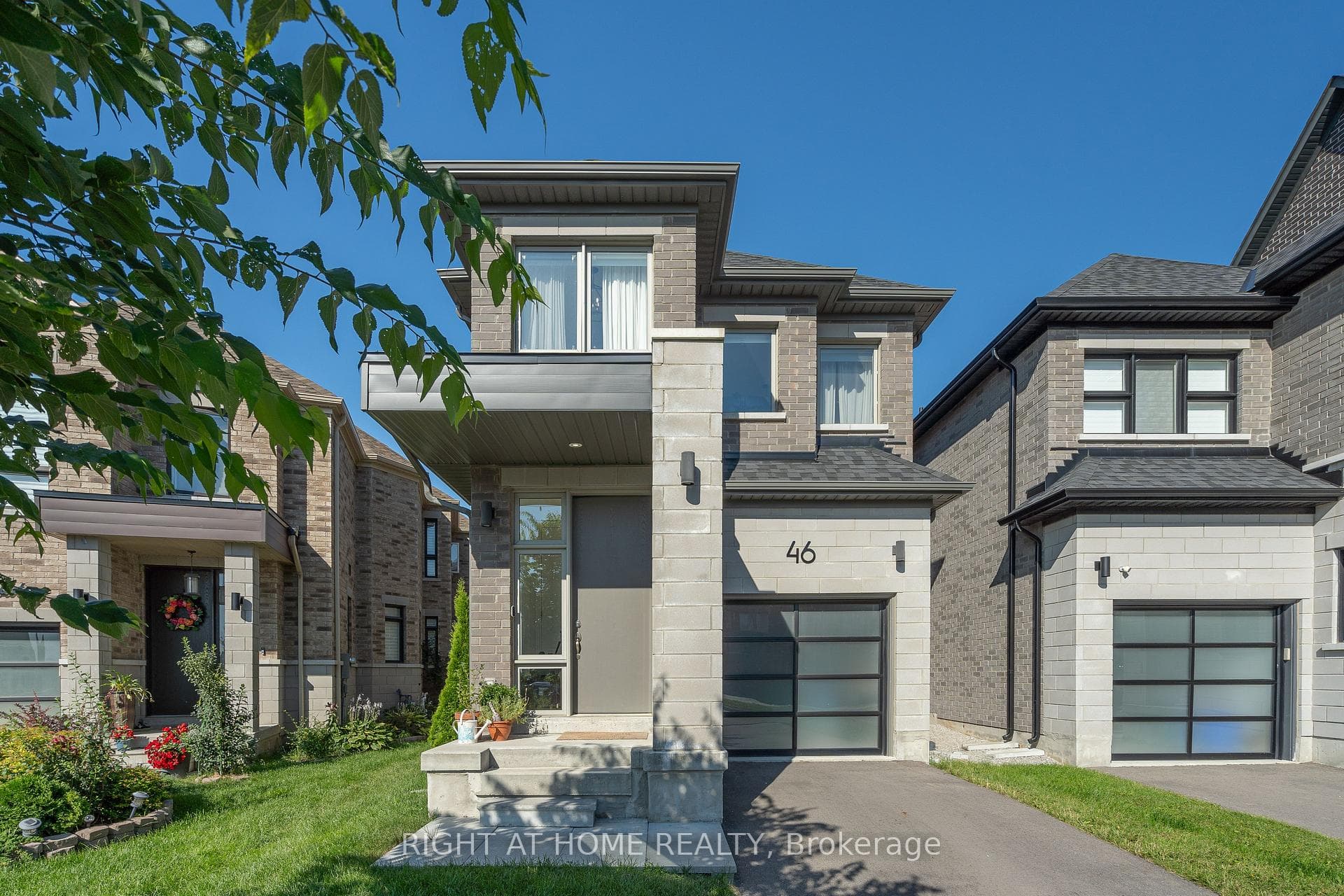 46 Velia Court photo 2