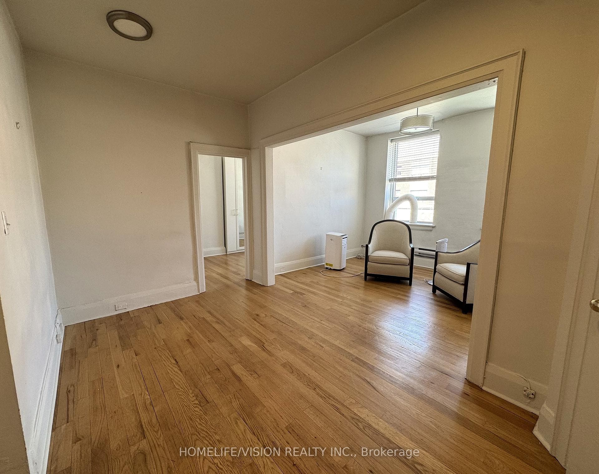 Living/Dining Area