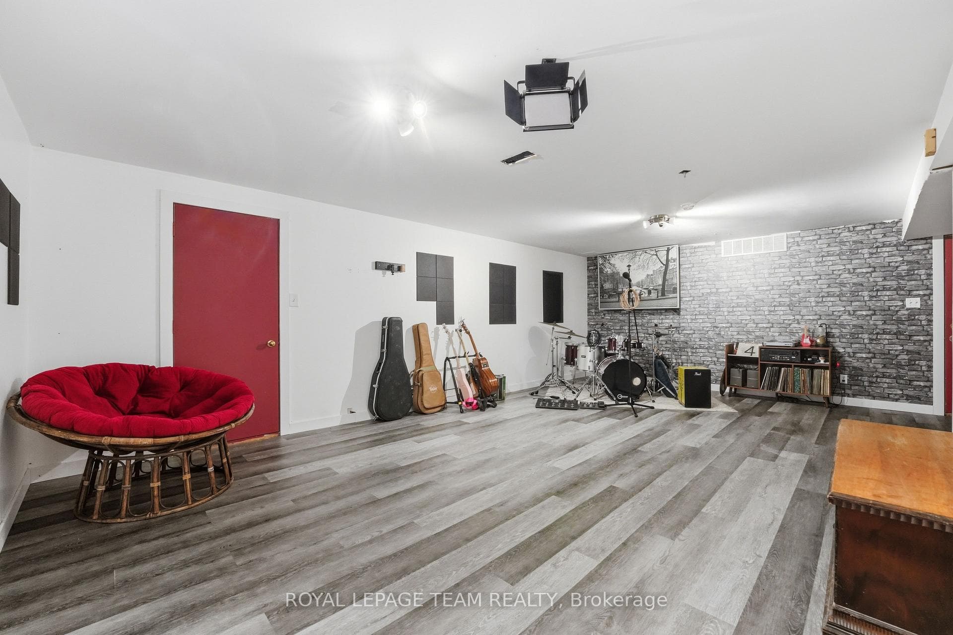118 Rushing Brook Drive photo 39