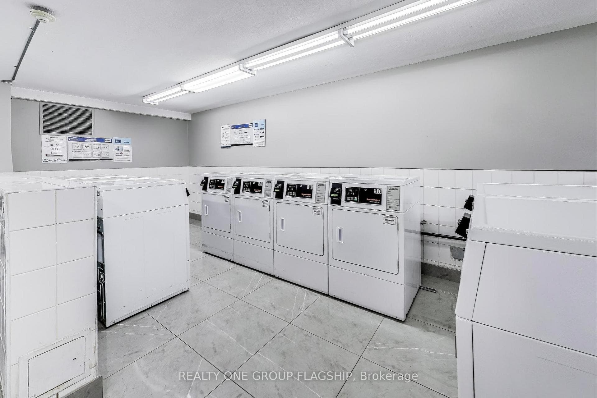 10 Edgecliff Golfway Unit 1009 photo 30