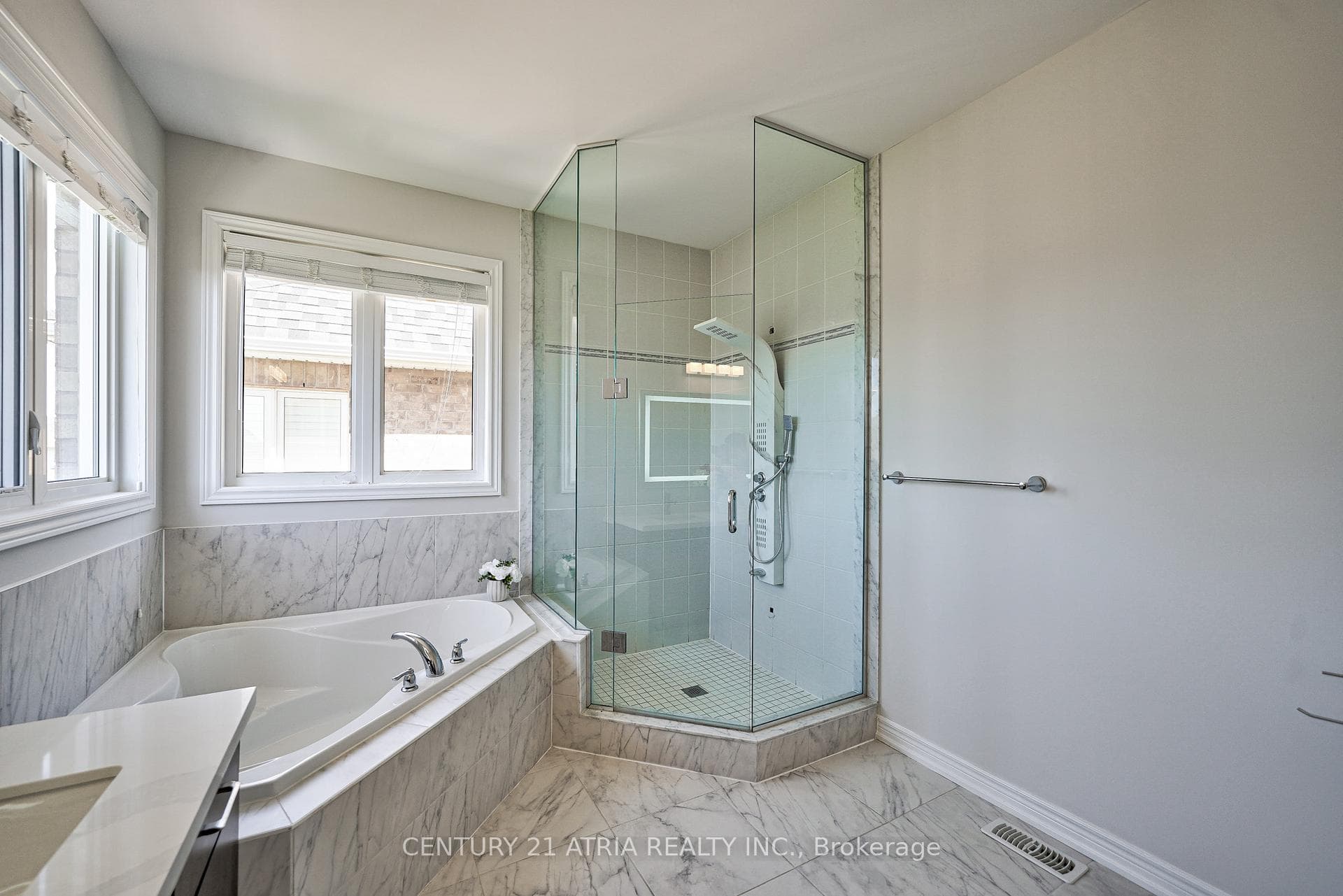 1812 grandview Street photo 22
