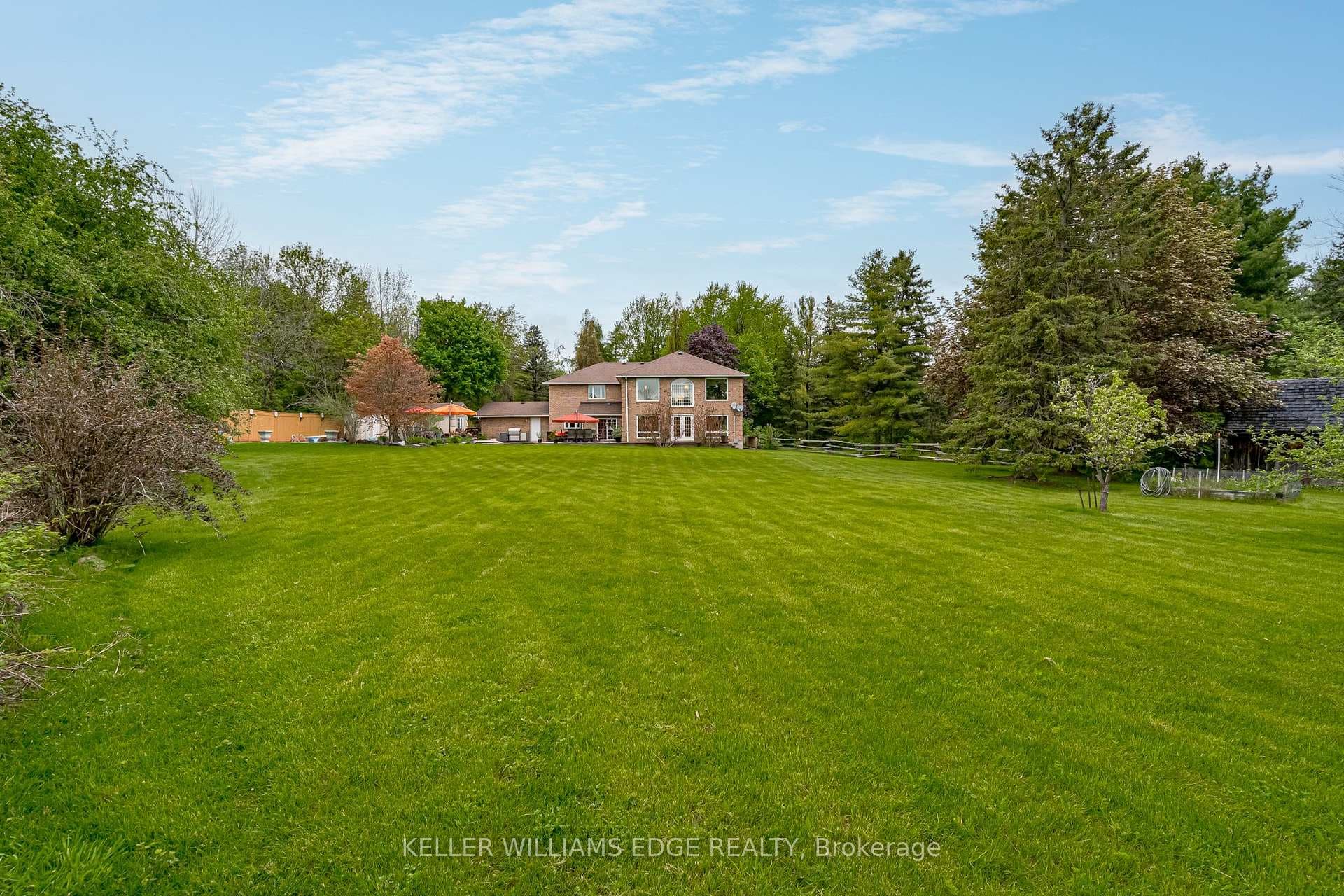57 Kennedy Road photo 38