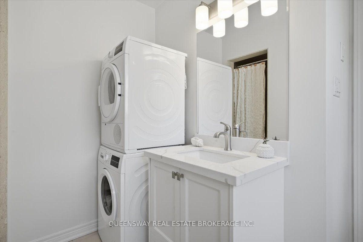 83 Floyd Avenue photo 28