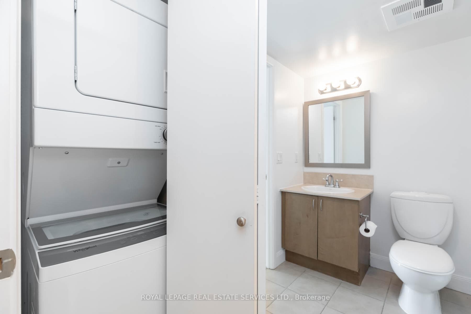 2191 Yonge Street Unit 604 photo 21