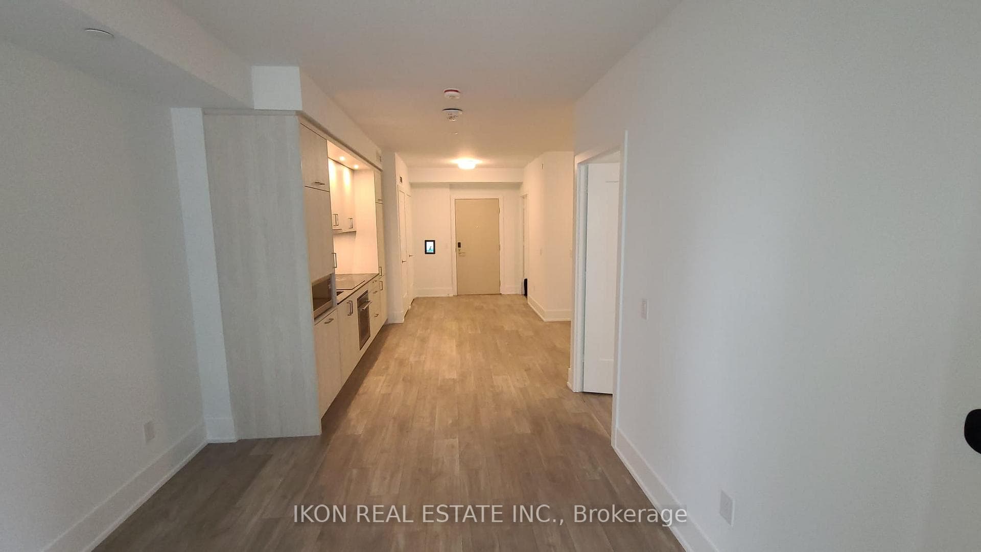 480 Front St Street Unit 809 photo 5