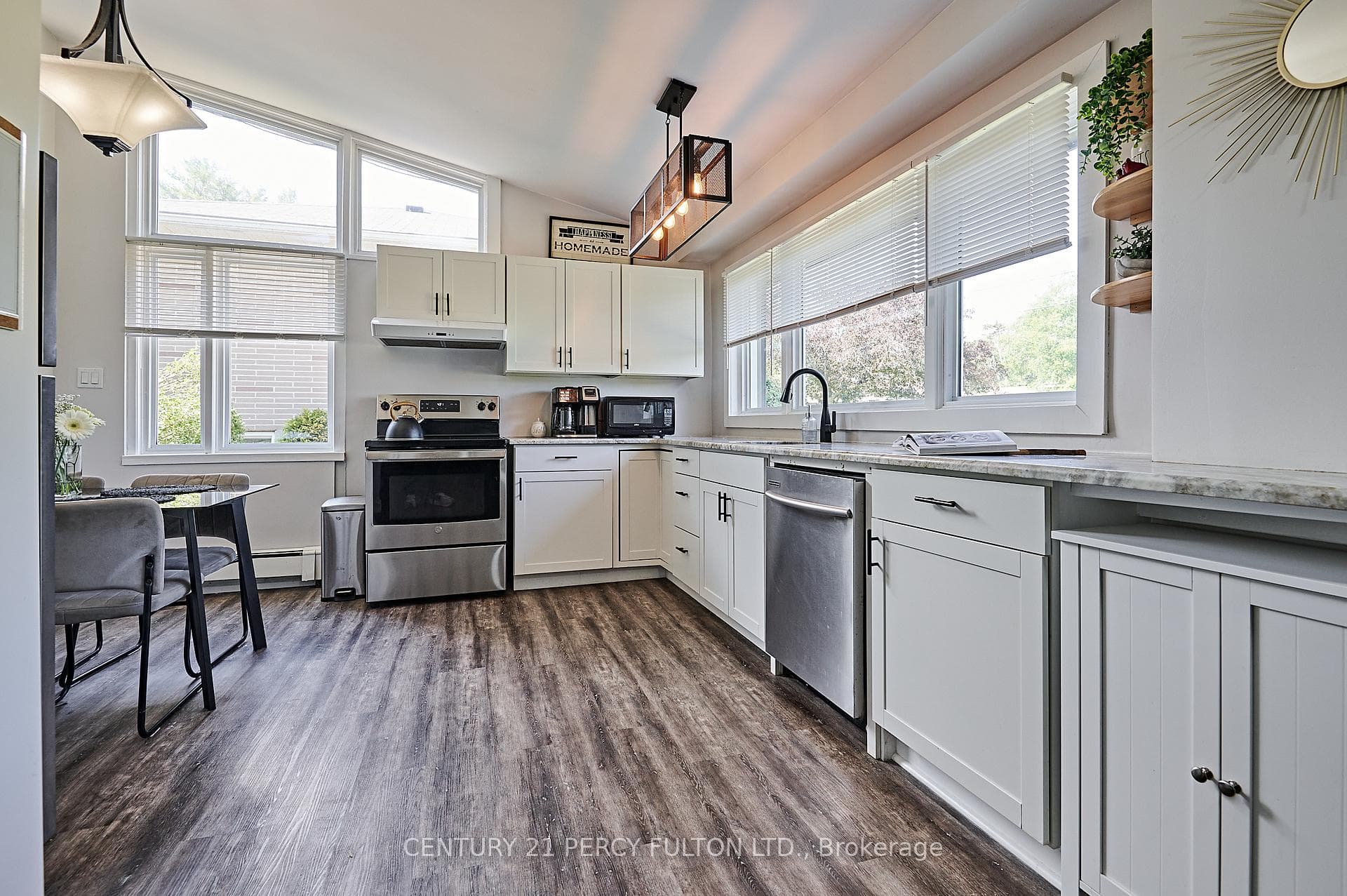 7 Meredith Avenue photo 16