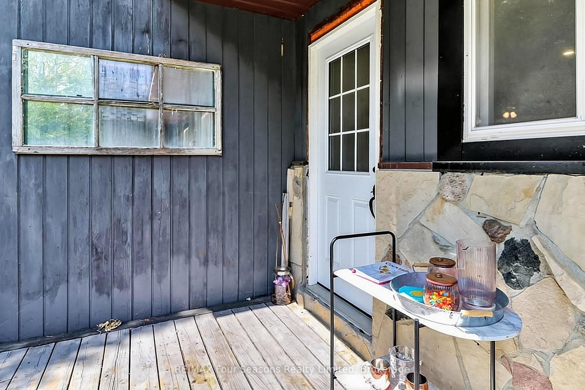 side entrance off kitchen to deck