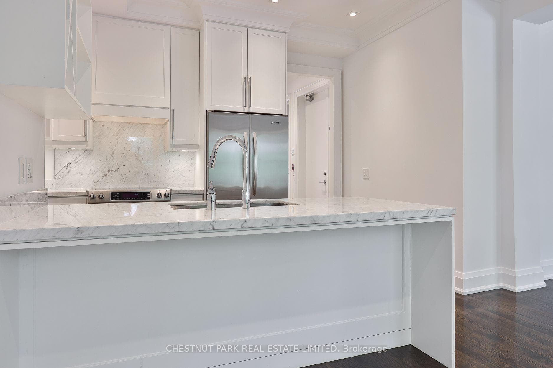 16 Scarth Road Unit 1 photo 18