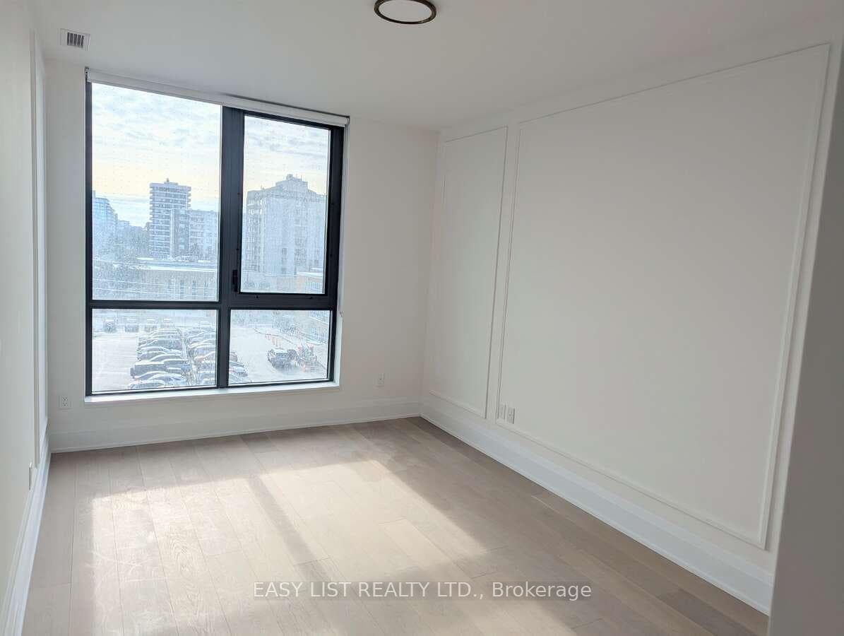 505 Glencairn Avenue Unit 220 photo 9