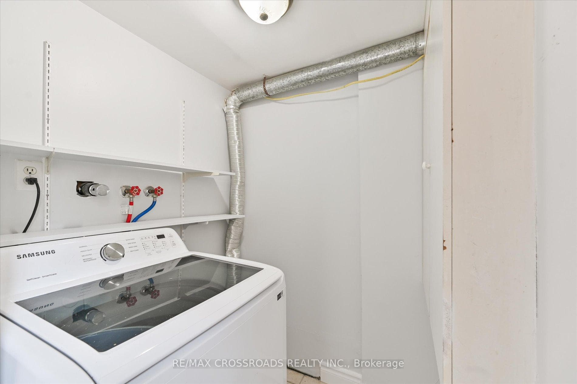 269 Ontario Street photo 25