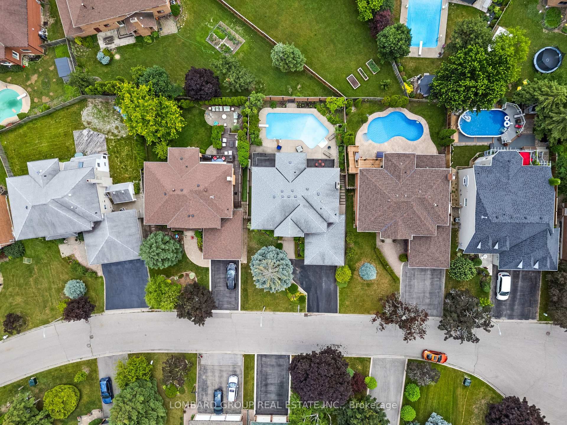 10 Whitmore Court photo 41