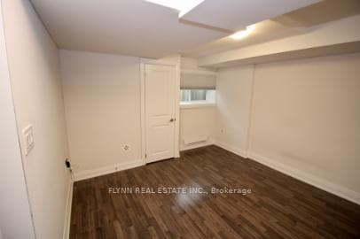 33 Creekbank Road Unit 1 photo 9