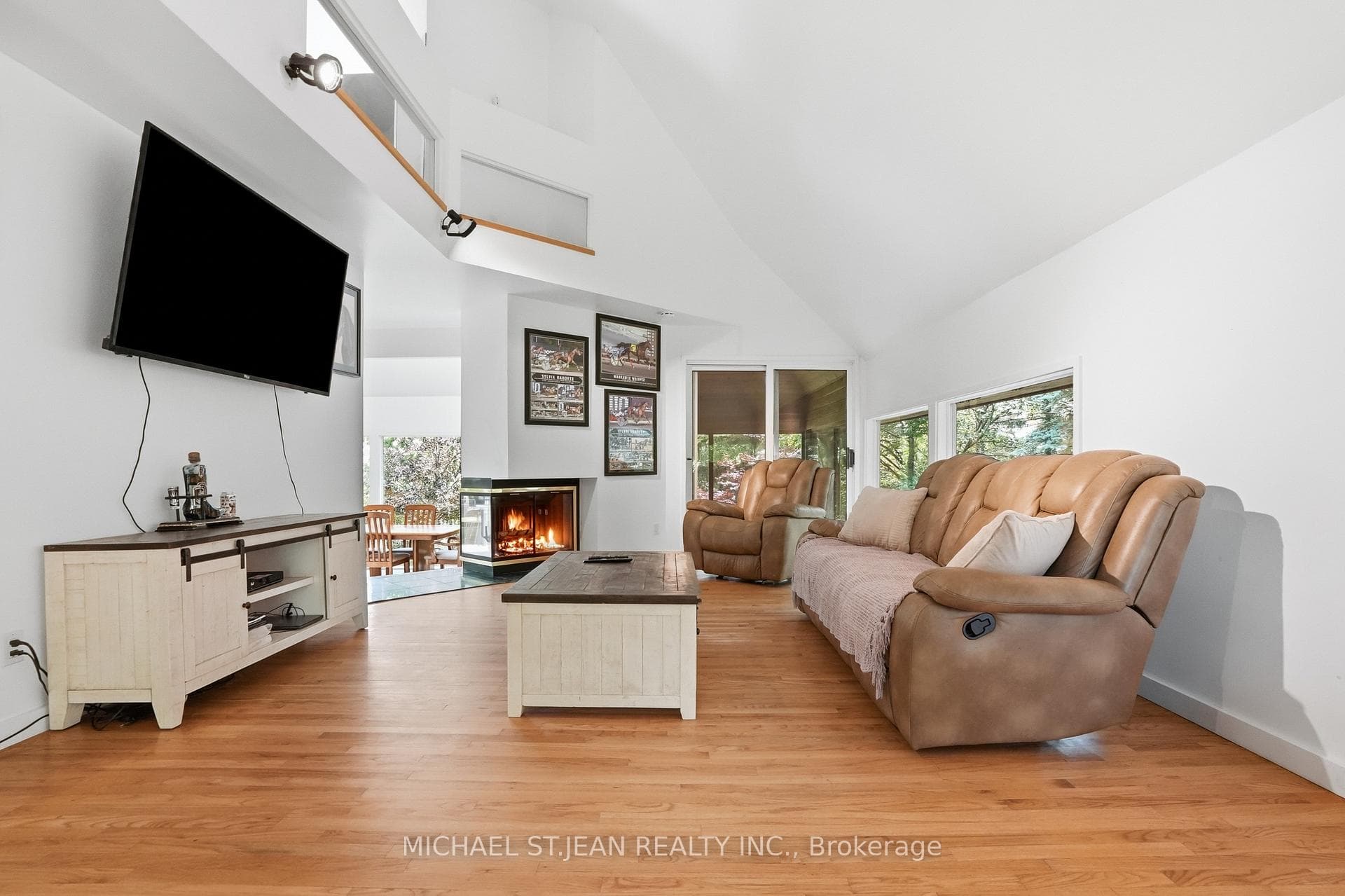 1314 Safari Road photo 11