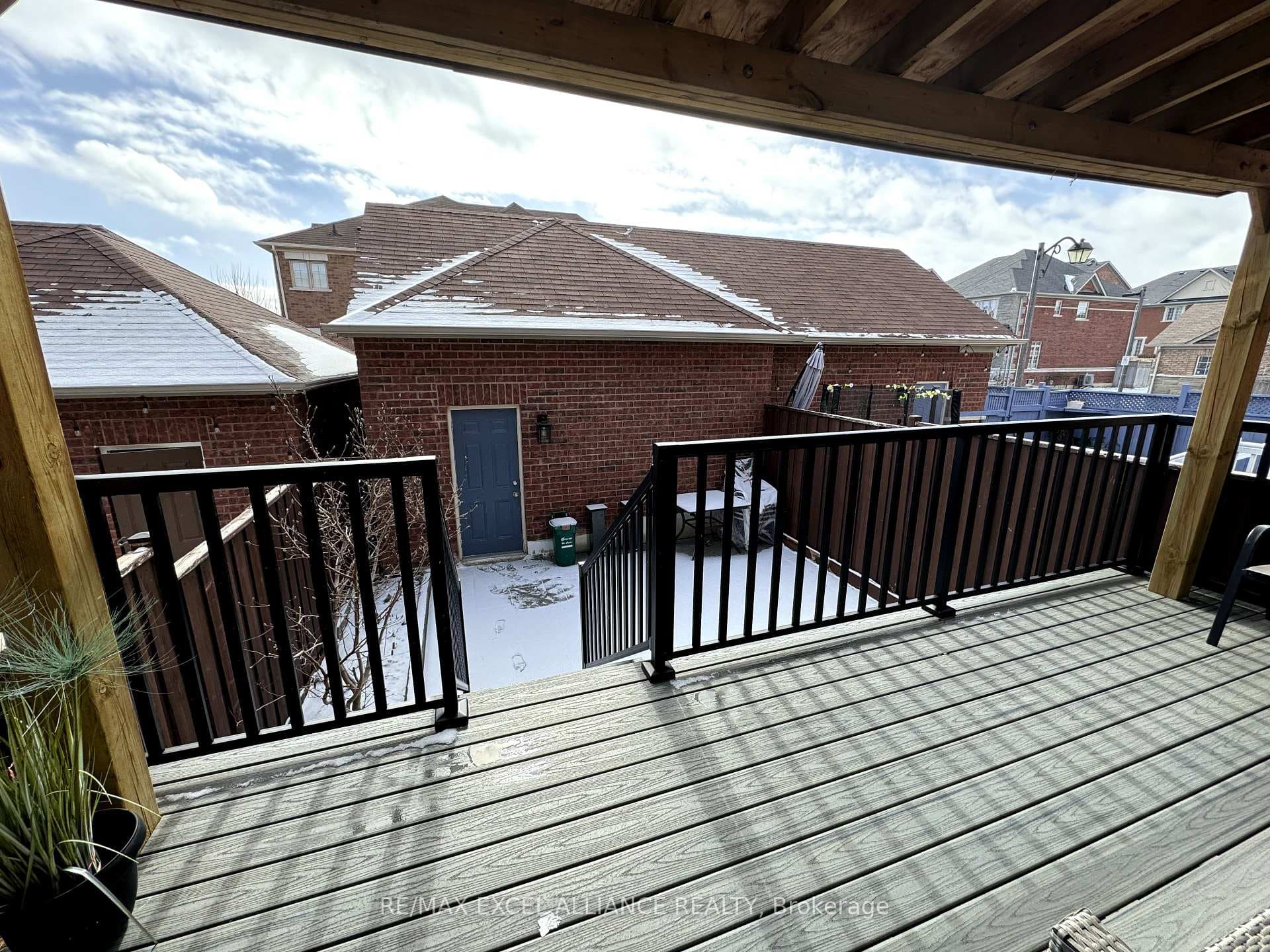 1117 Bur Oak Avenue photo 9