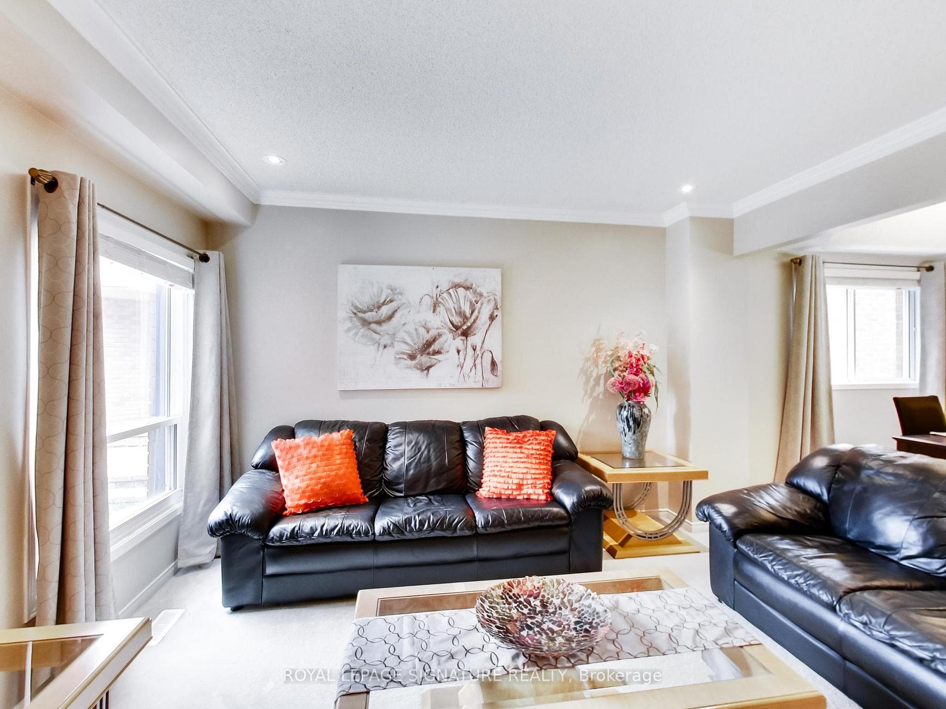 5786 Mersey Street photo 4