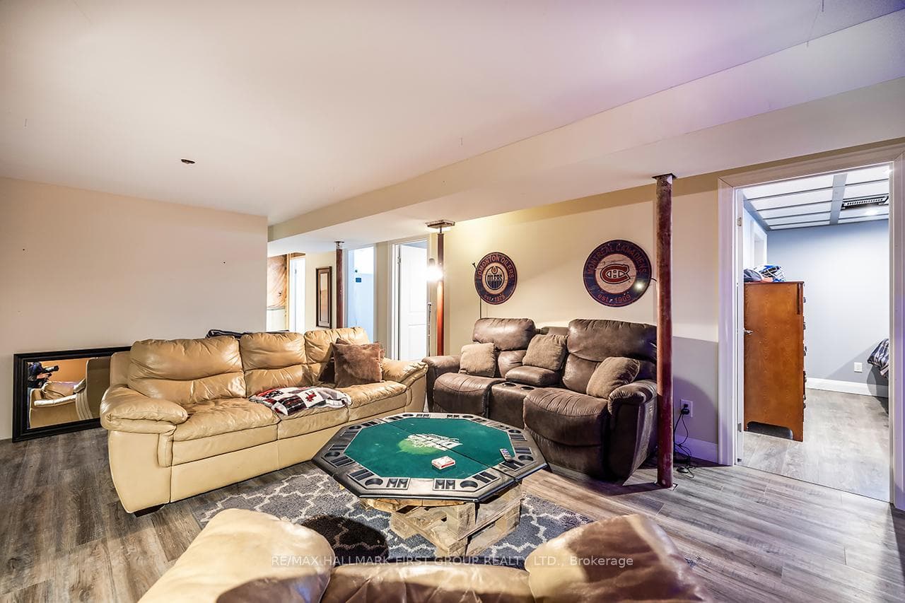 138 Orchard Heights Drive photo 16