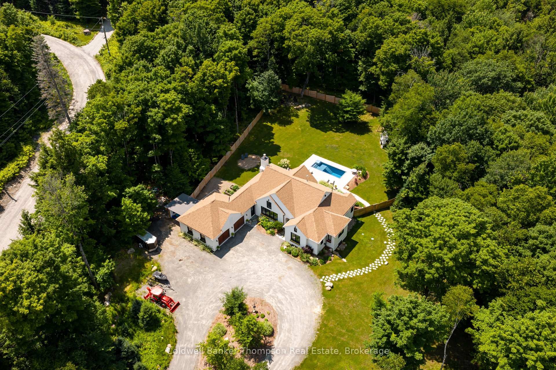 350 Skyhills Road photo 3