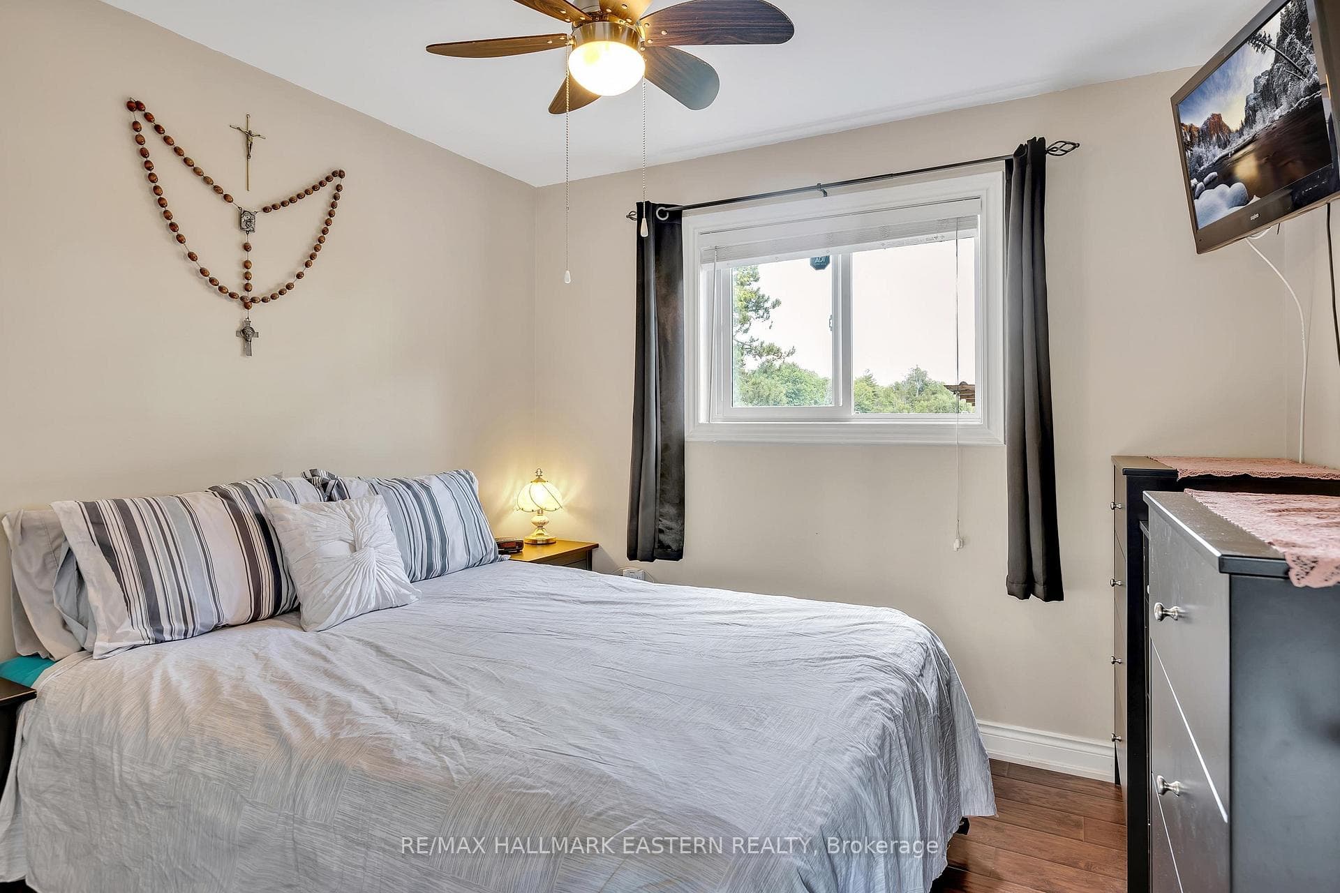 Convenient main floor bedroom
