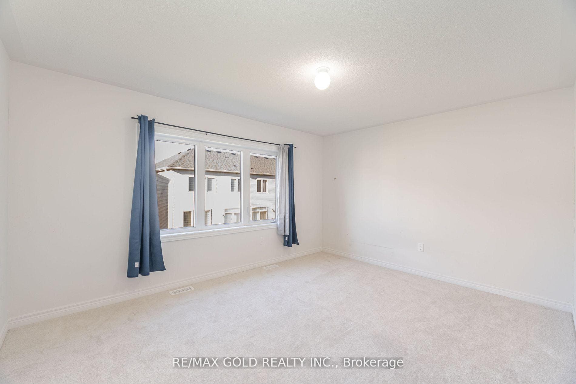 711 Potawatomi Crescent photo 15