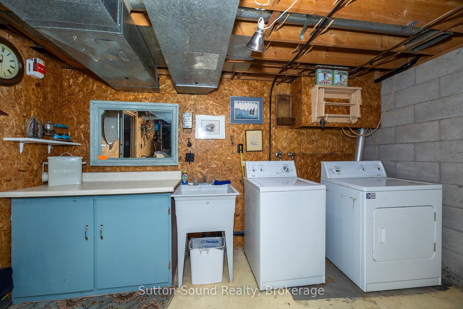 338179 11 Concession photo 27