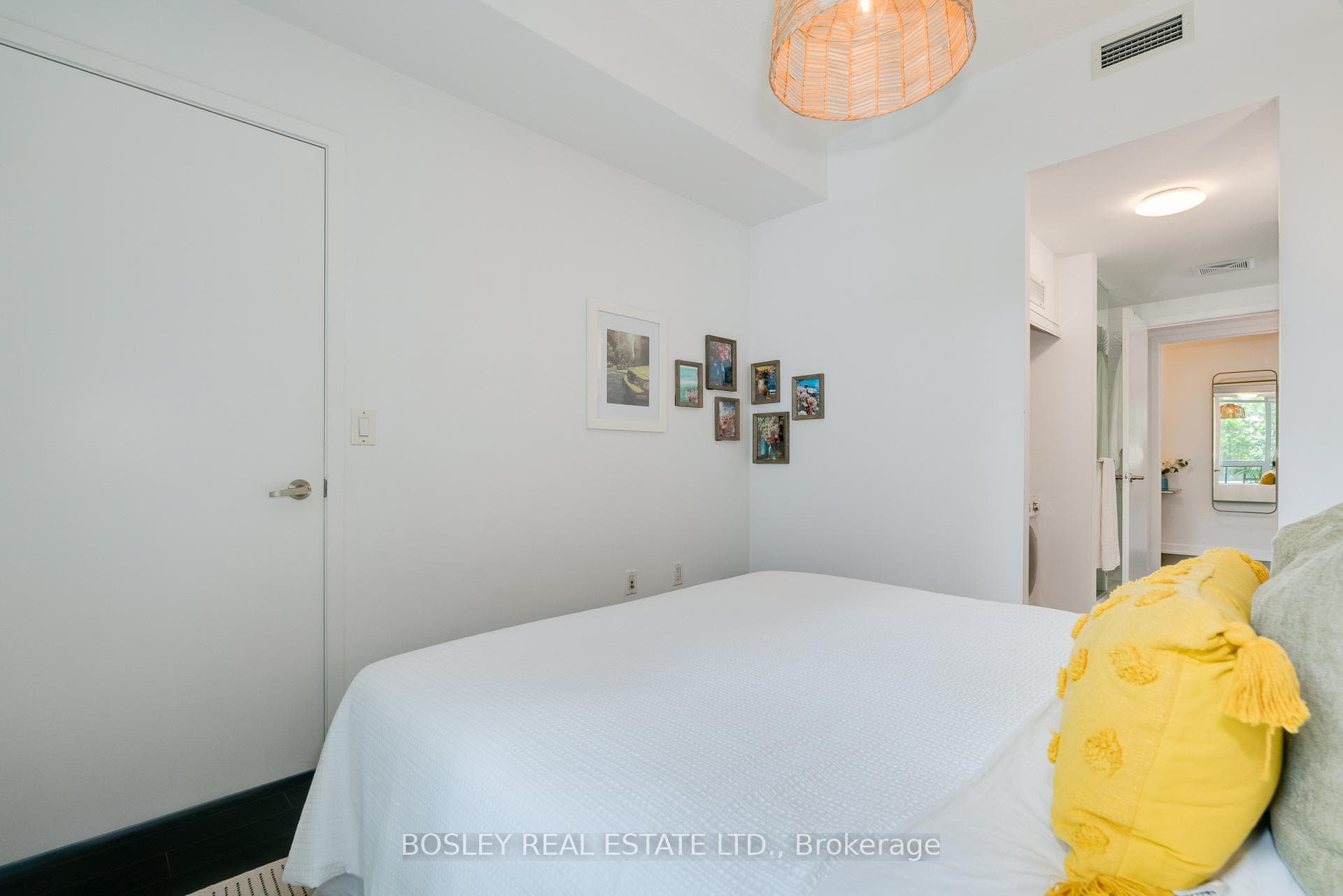 38 Dan Leckie Way Unit 316 photo 15