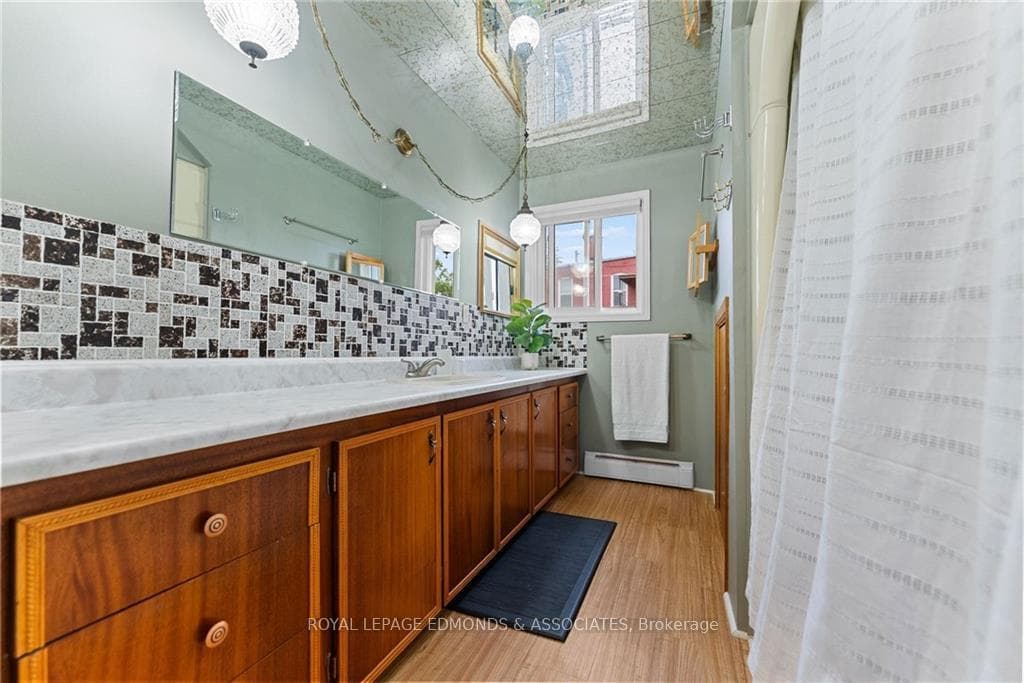 1888 BEACHBURG Road photo 15