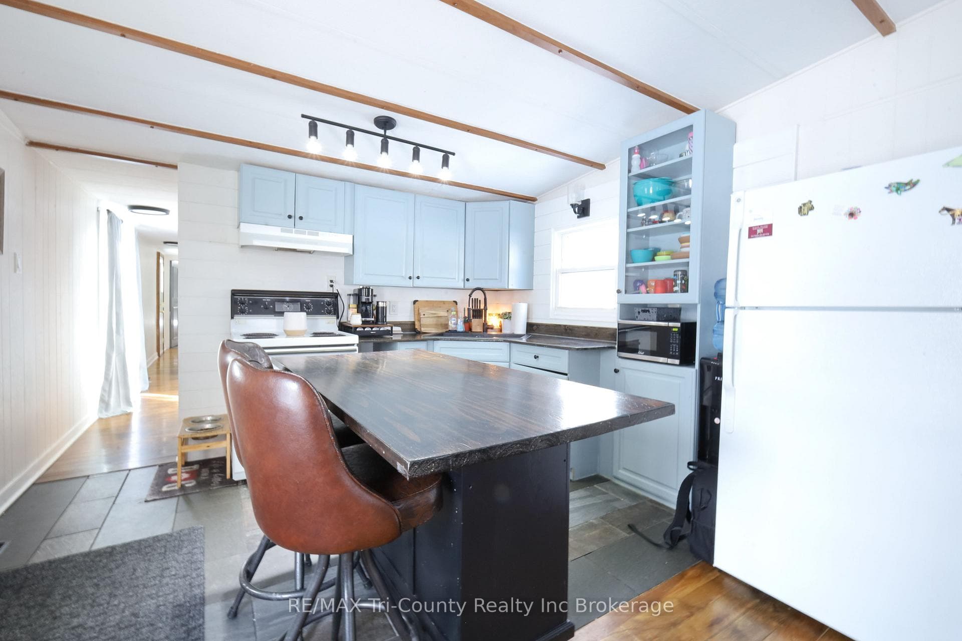 10085 Culloden (OakSt#210) Road photo 9