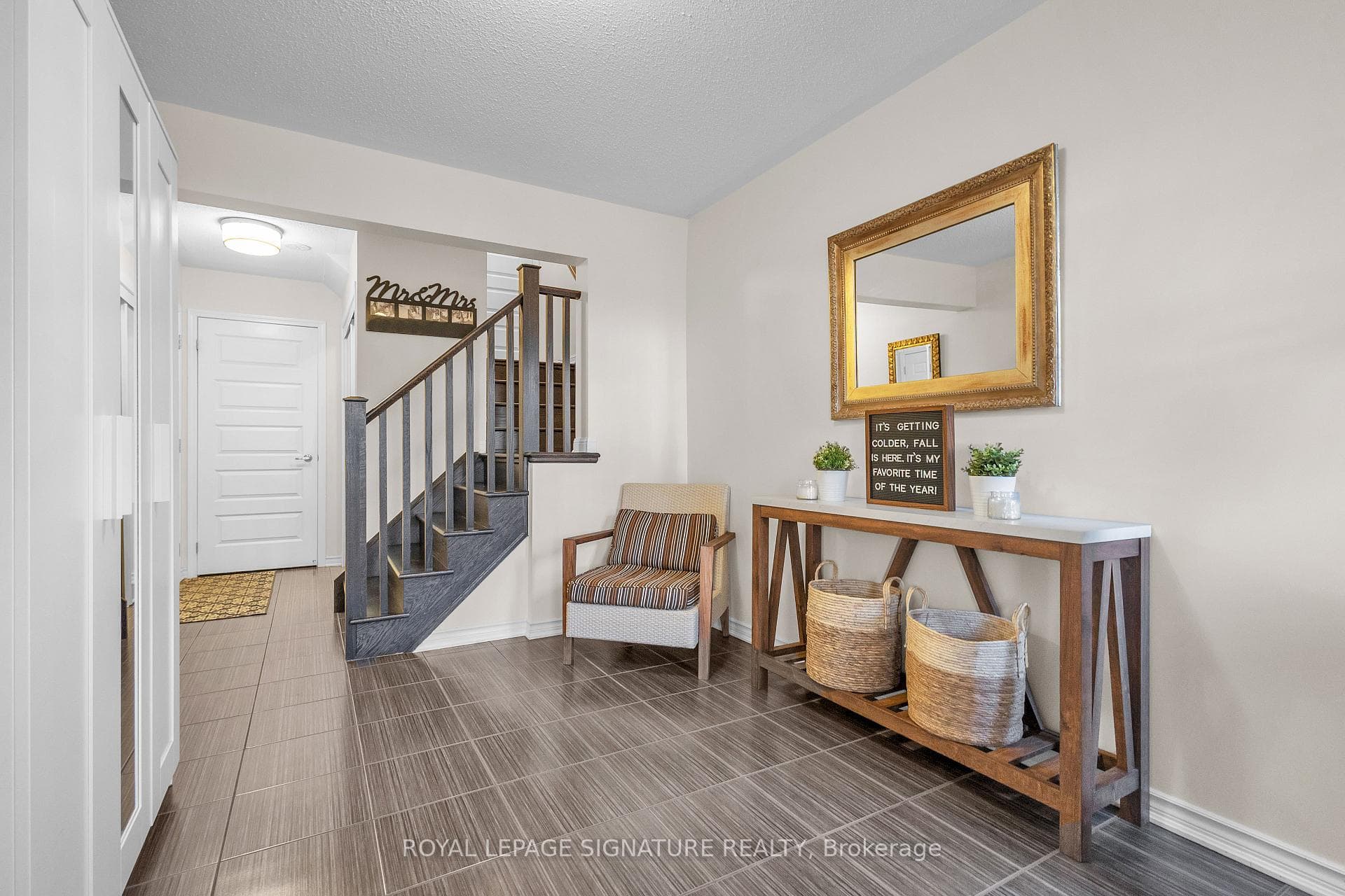 966 Nadalin Heights photo 6