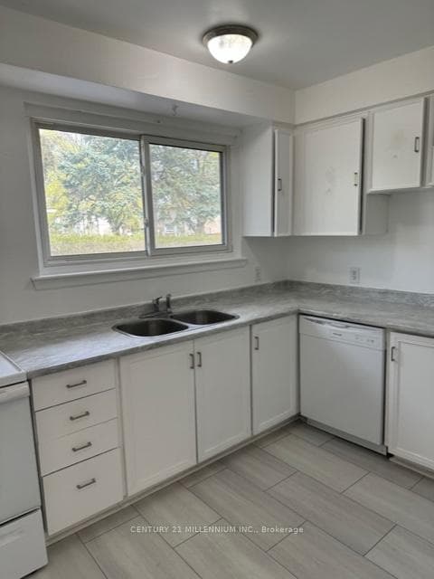 30 Kenilworth Road Unit Upper photo 7