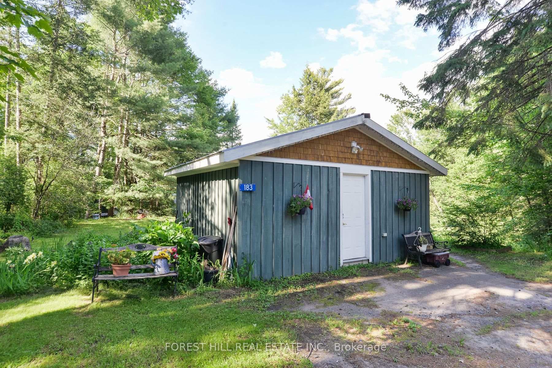 183 Bonnell Road photo 33