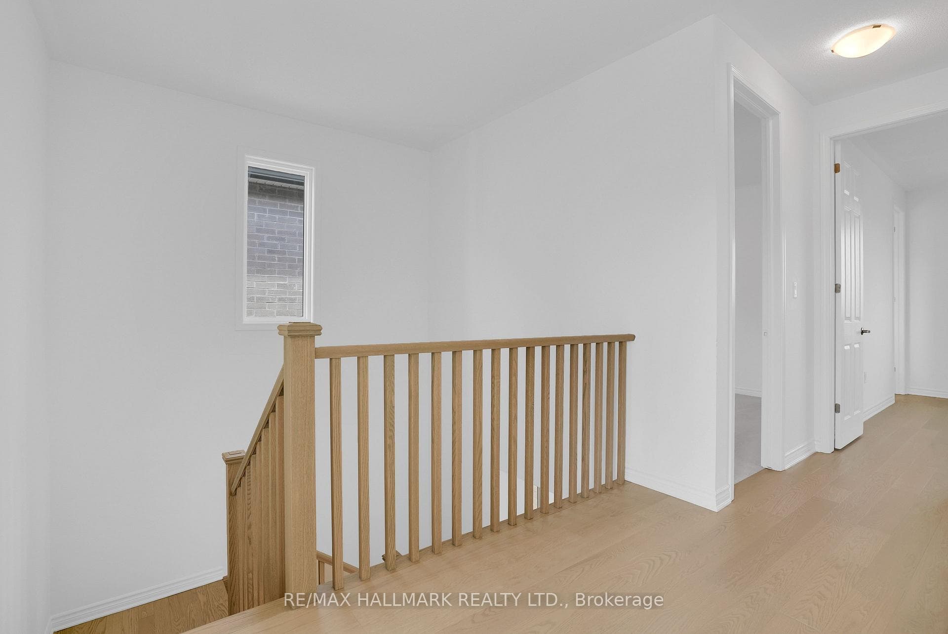 15 Foxley Heights photo 18