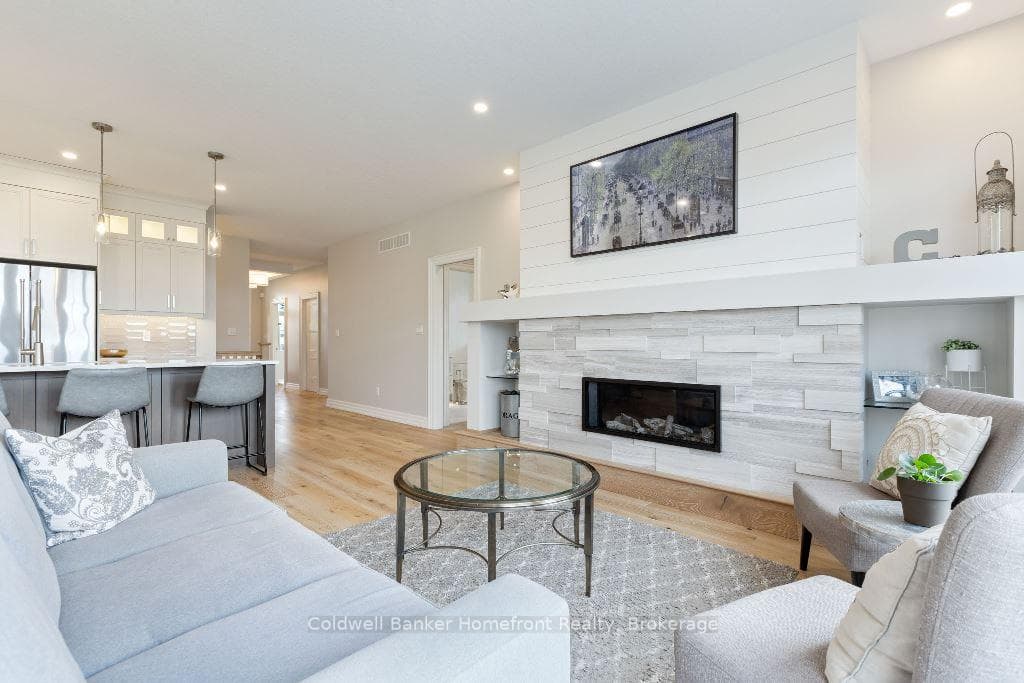 7 Masters Lane photo 13