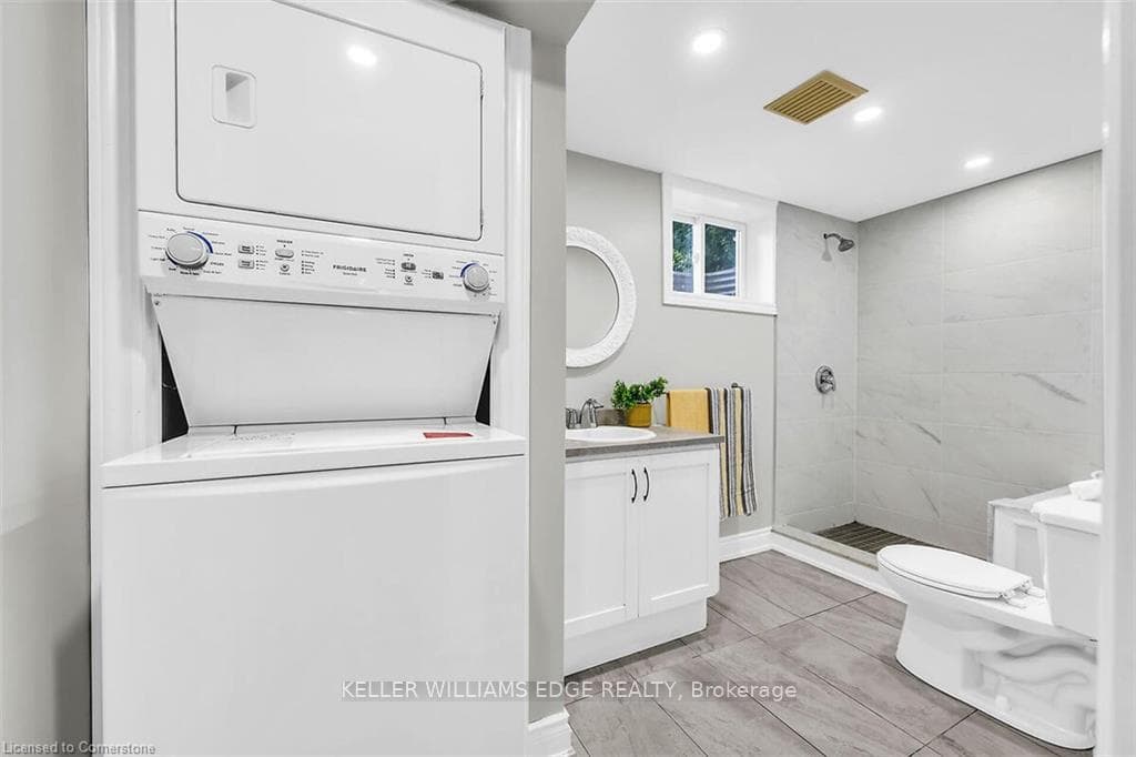 541 East 16th Street Unit LOWER photo 12